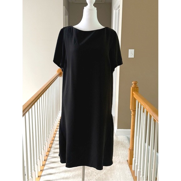MM.LaFleur Dresses & Skirts - MM.LaFleur Etsuko Black Shift Dress Short Sleeve Boat Neck Size +2